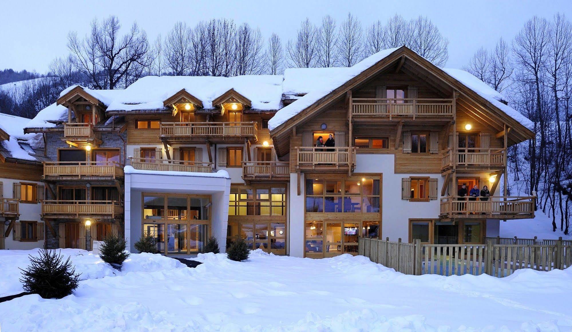 Résidence Néméa L'Adret Saint-Chaffrey Exterior foto