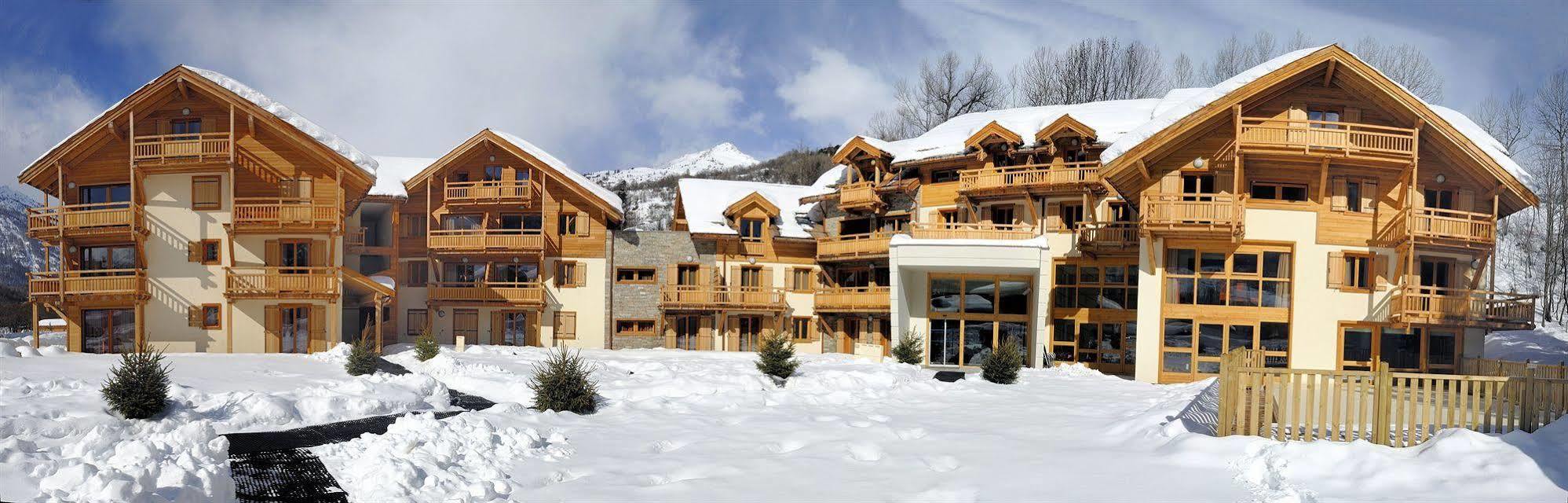 Résidence Néméa L'Adret Saint-Chaffrey Exterior foto
